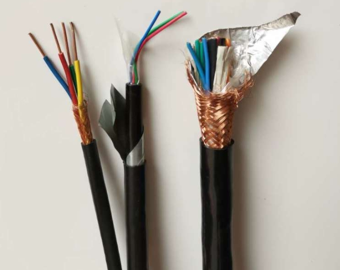 民興電線電纜廠家提醒鋁芯鋁合金電纜使用過(guò)程中的缺陷有哪些？.jpg